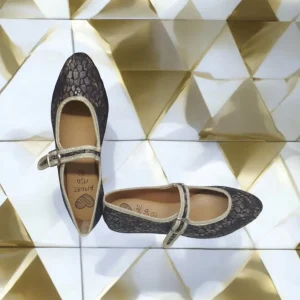 Calzaro Casual | Bailarinas | Bailarinas Venecianas Trabilla de Mujer Berta en Piel Negro Leopardo