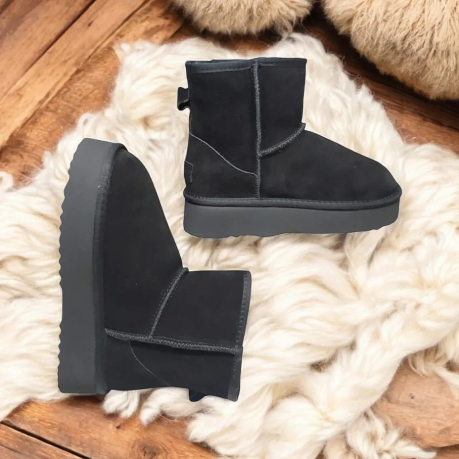 bota_pelo_lescun_serraje__7.webp Calzaro Casual | Botas De Pelo | Bota Pelo Lescun Serraje Negro Tipo Australiano.