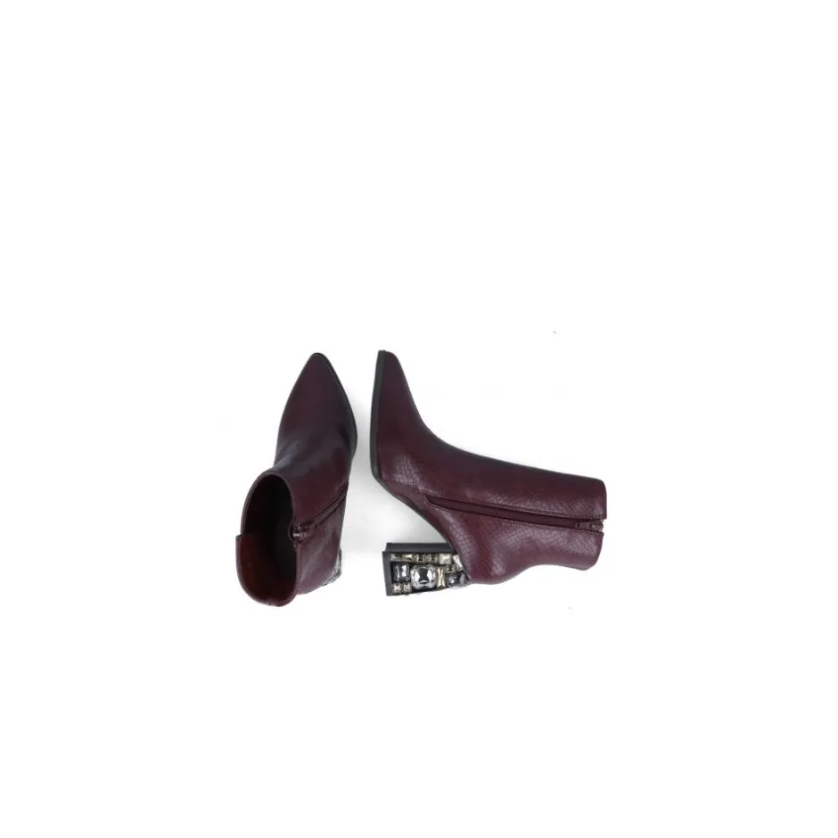 botin__physalis_burdeos_1.webp Calzaro Botas Bajas Y Botines | Botin 22717 Physalis Burdeos