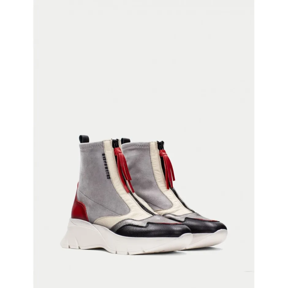 botin_sport_helsinki__neg_0.webp Calzaro Deportivas | Casual | Botin Sport Helsinki 243628 Negro, gris y Rojo.