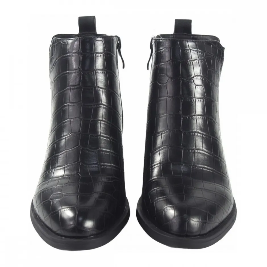 botin_tacn__en_negro_3.webp Calzaro Botas Bajas Y Botines | Botin tacón 18006 en negro