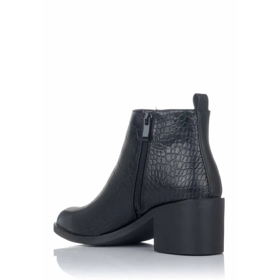 botin_tacn__en_negro_4.webp Calzaro Botas Bajas Y Botines | Botin tacón 18006 en negro