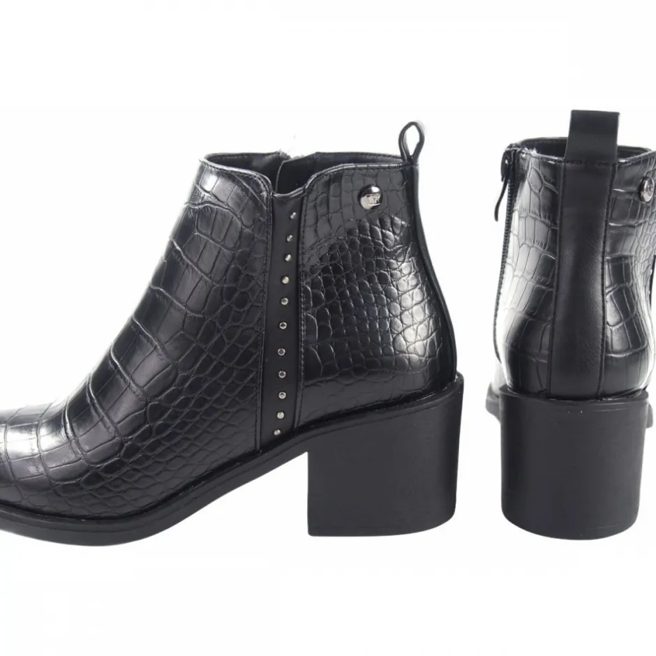 botin_tacn__en_negro_5.webp Calzaro Botas Bajas Y Botines | Botin tacón 18006 en negro