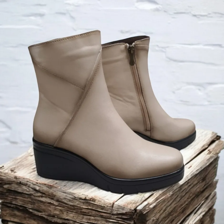 botn_cua_hielo_2.webp Calzaro Confort | Botas Y Botines Mujer | Botín Cuña 5021Hielo