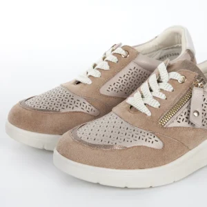 Calzaro Deportivas | Deportivo Cuña Cordones y Crem. Lateral Perforado 23388 Taupe