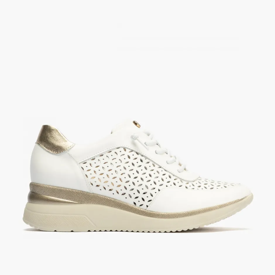 deportivos_de_mujer__en_p_5.webp Calzaro Deportivas | Deportivos de Mujer 5664 en Piel con Cordones Elásticos y Plataforma y con Cordones Elásticos Blanca.