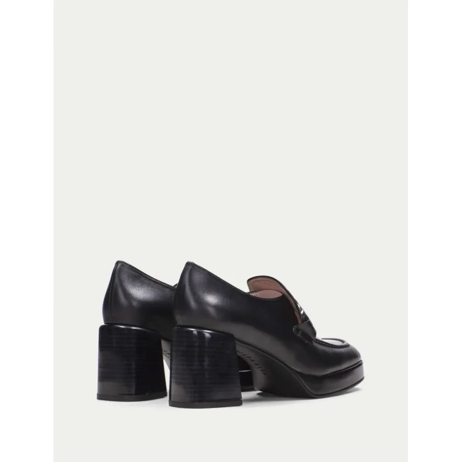 mocasin__tokio_negro_1.webp Calzaro Zapatos De Tac贸n | Mocasin 233022 Tokio Negro