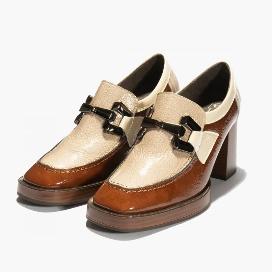 mocasinpiel_charol__cuero_1.webp Calzaro Zapatos De Tac贸n | MocasinPiel Charol 5484 Cuero-Piedra-Beige.