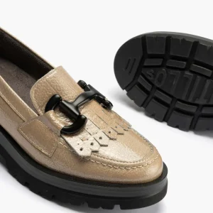 Calzaro Mocasines | Confort | Mocasín en Charol Mujer 10096 Color Piedra.
