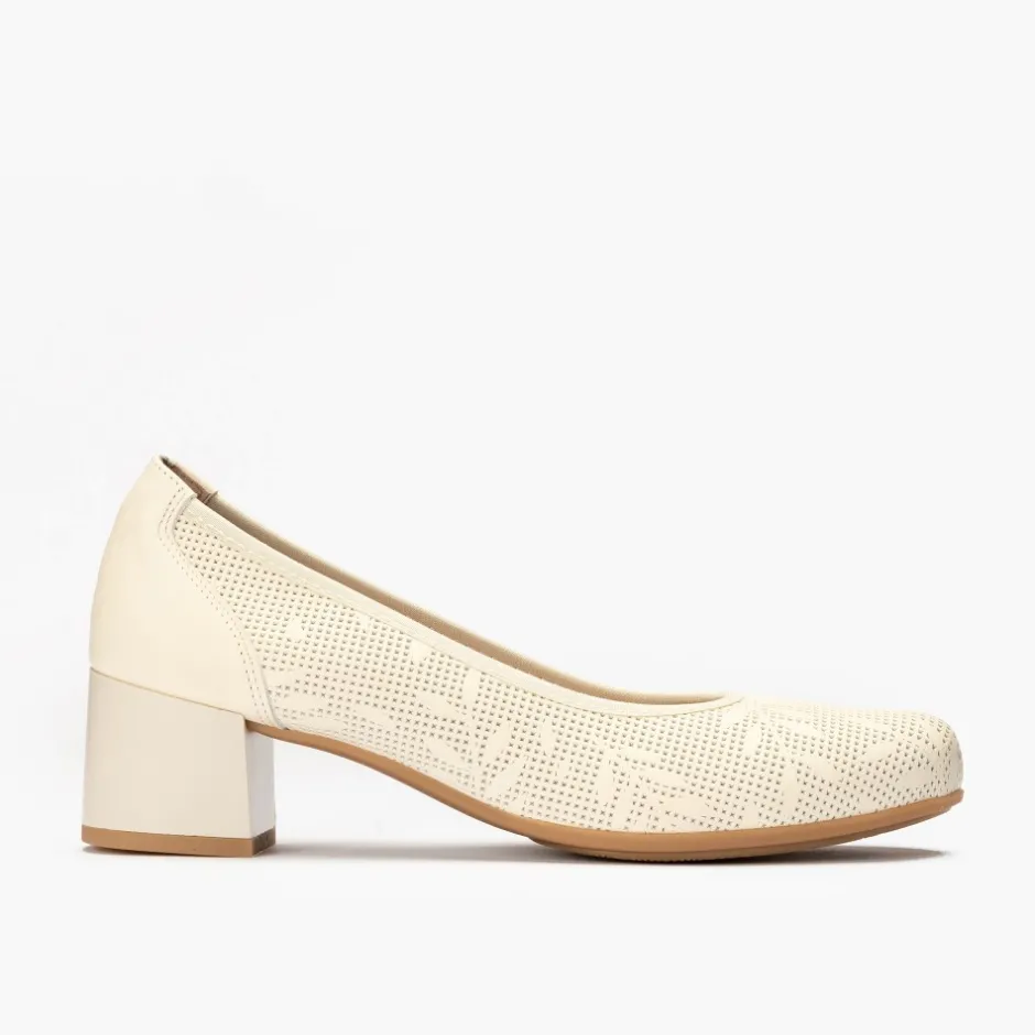 saln_mujer_grabado_tacon__2.webp Calzaro Confort | Salón Mujer Grabado Tacon Medio 5092 Crema Beige