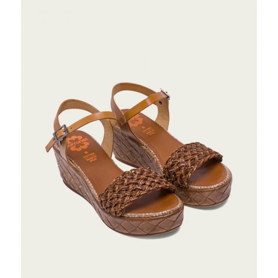 sandalia_cua_piel_avellan_2.webp Calzaro Sandalias | Sandalia Cuña Piel Avellana 2834 Salma.