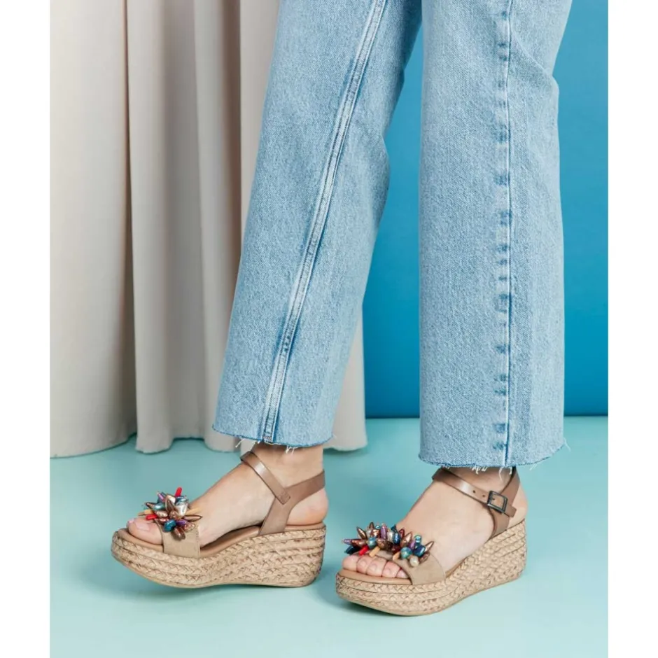 sandalia_piel_cua_piel__t_0.webp Calzaro Sandalias | Sandalia Piel Cuña Piel 3039 Taupe Gemma.