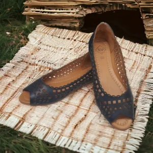 Calzaro Bailarinas | Sandalias | Zapato Salón Piel 24497 Despuntado Laser Negro.