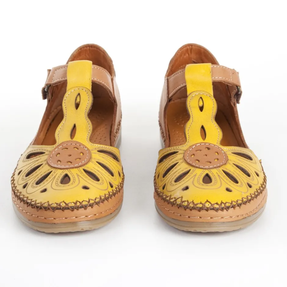 zapato_velcro_sport__en_n_2-1.webp Calzaro Zapatos Con Cordones | Zapato Velcro Sport 612 en Napa Mostaza