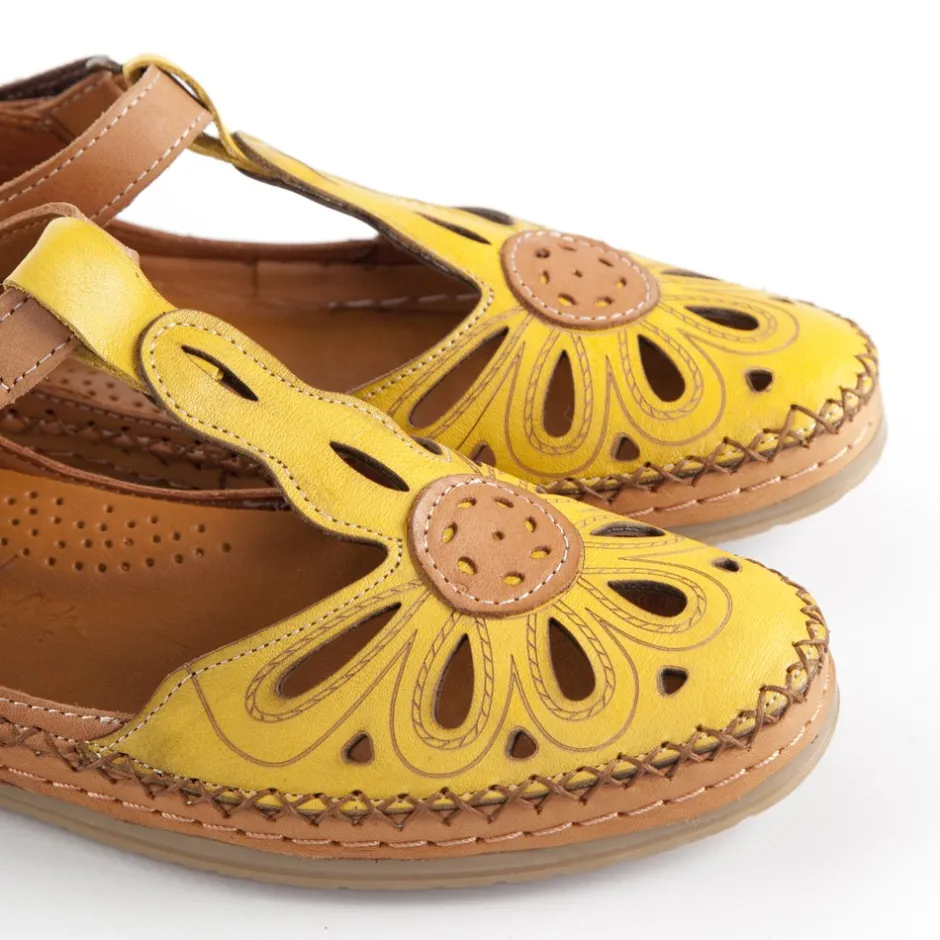 zapato_velcro_sport__en_n_3-1.webp Calzaro Zapatos Con Cordones | Zapato Velcro Sport 612 en Napa Mostaza