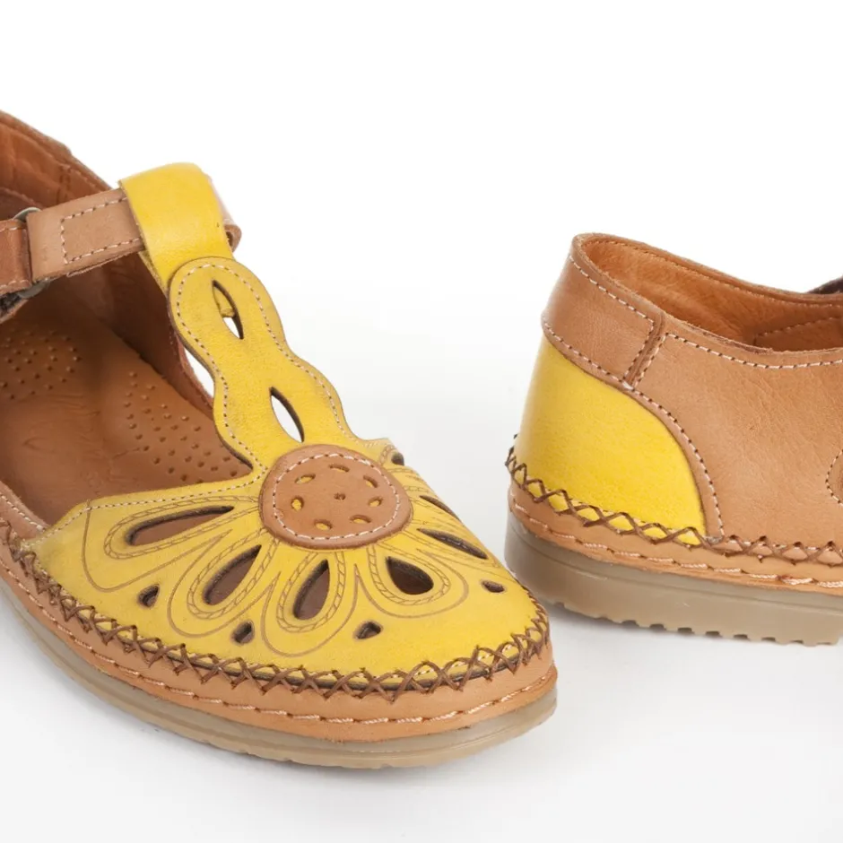 zapato_velcro_sport__en_n_4-1.webp Calzaro Zapatos Con Cordones | Zapato Velcro Sport 612 en Napa Mostaza