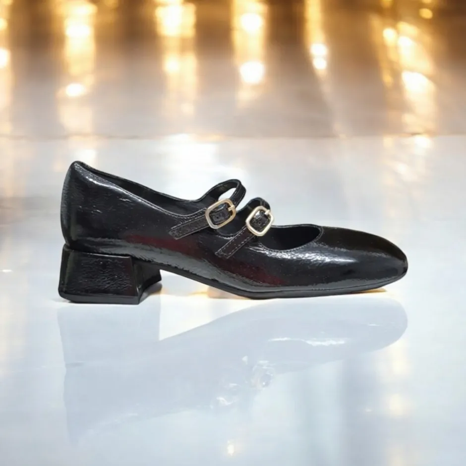 zapatos_de_tacn_bajo_con__0-1.webp Calzaro Zapatos De Tac贸n | Confort | Zapatos de Tacón Bajo Con Dos Correas Mary Jane Desiree Daky 1 Negro.
