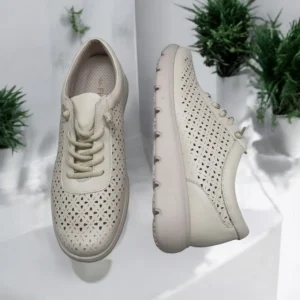 Calzaro Confort | Zapatos Sneakers Picaditos Cordones Slip-on 422 Beige.