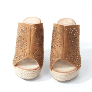 Calzaro Zuecos | Zueco Cuña 219 Camel