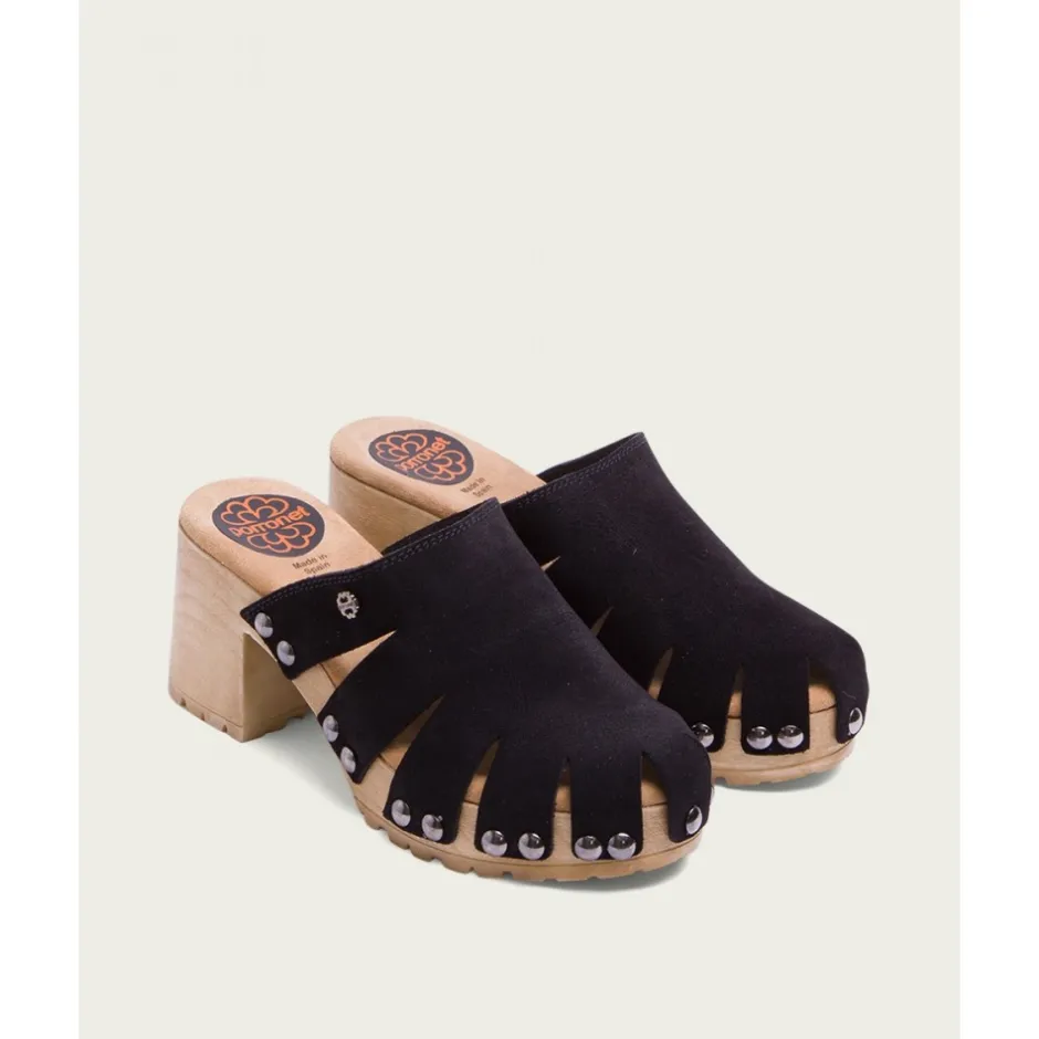 zueco_mujer_serraje_negro_0.webp Calzaro Zuecos | Zueco Mujer Serraje Negro Gia 2880.