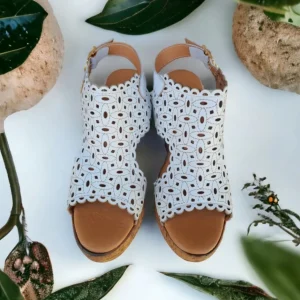 Calzaro Sandalias | Zueco Piel Cuña 23401 Laser Blanco .