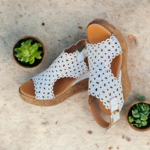 Calzaro Sandalias | Zueco Piel Cuña 23401 Laser Blanco .