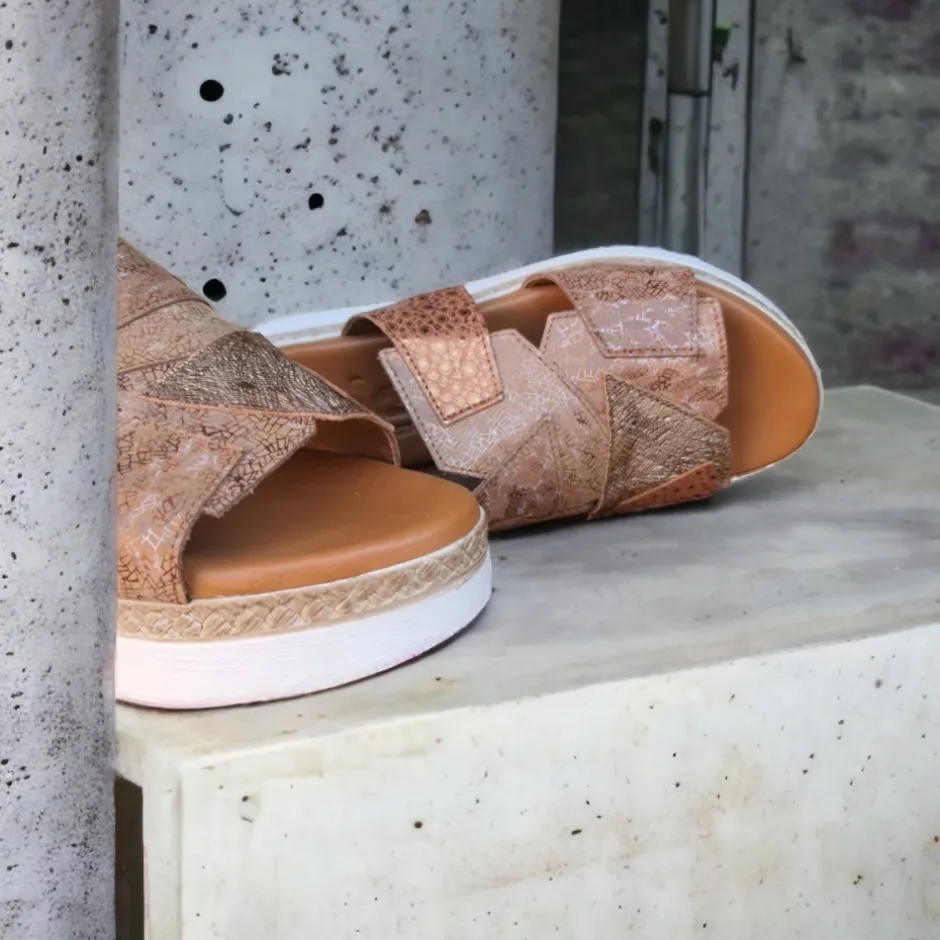 zueco_sandalia_cuina__tir_1-1.webp Calzaro Sandalias | Zueco Sandalia Cuñina 2769 Tiras Cuero.